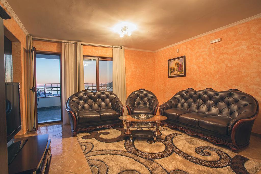 Villa M Dobra Voda Værelse billede